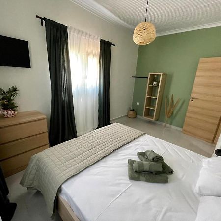 Agrothi Guest House Marathopoli Bagian luar foto