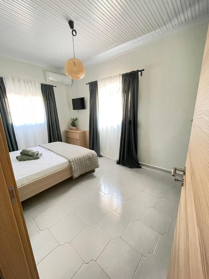 Agrothi Guest House Marathopoli Bagian luar foto